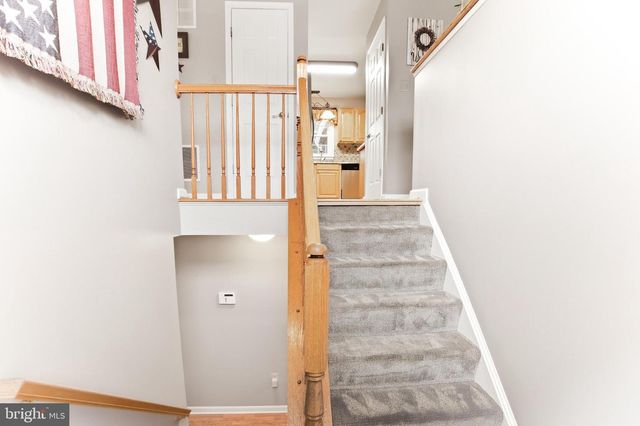 1 WALNUT POND CT, Middletown, MD 21769