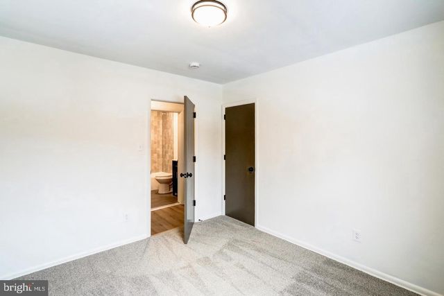 333 GOLF HILLS RD, Havertown, PA 19083