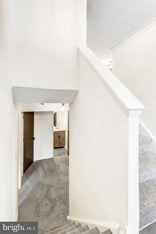 333 GOLF HILLS RD, Havertown, PA 19083