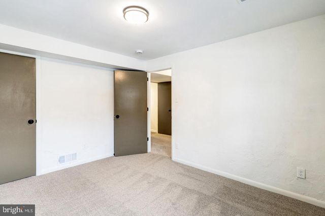 333 GOLF HILLS RD, Havertown, PA 19083