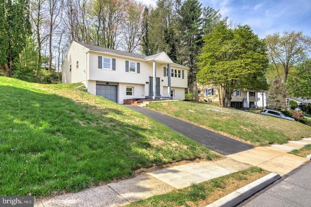 333 GOLF HILLS RD, Havertown, PA 19083