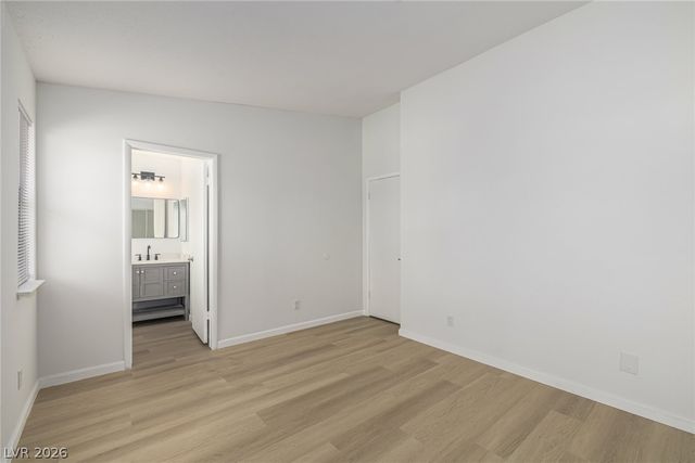 7308 Saybrook Point Drive, Las Vegas, NV 89128