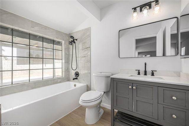 7308 Saybrook Point Drive, Las Vegas, NV 89128