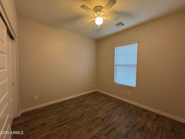 4043 E PONY Lane 104, Gilbert, AZ 85295