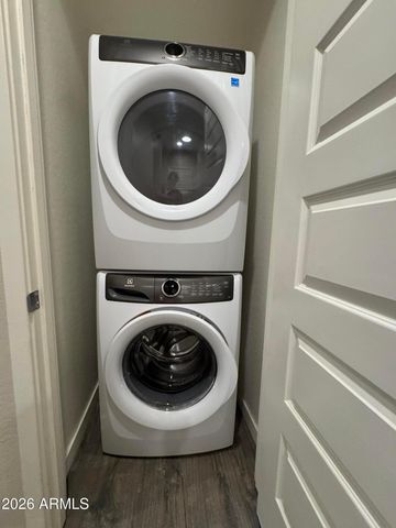 4043 E PONY Lane 104, Gilbert, AZ 85295