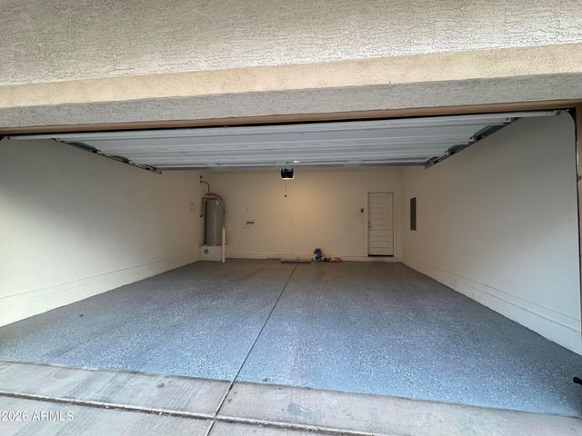 4043 E PONY Lane 104, Gilbert, AZ 85295