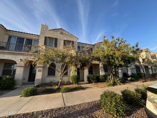 4043 E PONY Lane 104, Gilbert, AZ 85295