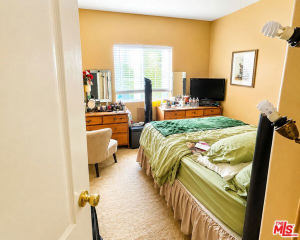 918 Puesta Del Sol, Thousand Oaks, CA 91360