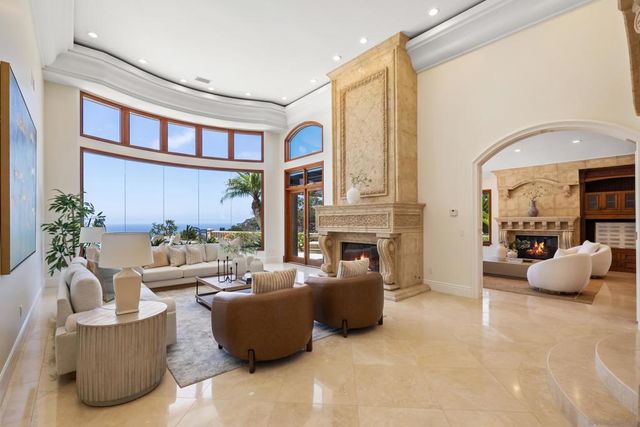 1678 Marisma Way, La Jolla, CA 92037