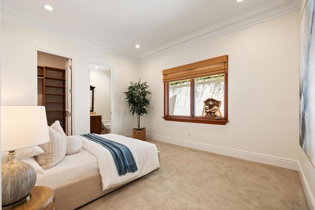 1678 Marisma Way, La Jolla, CA 92037