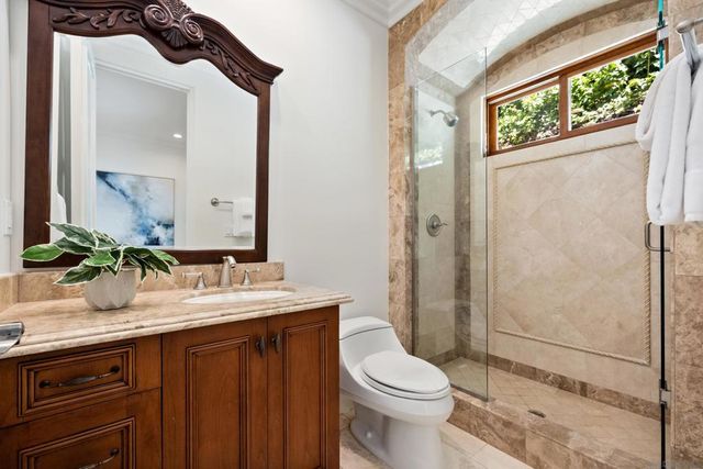 1678 Marisma Way, La Jolla, CA 92037