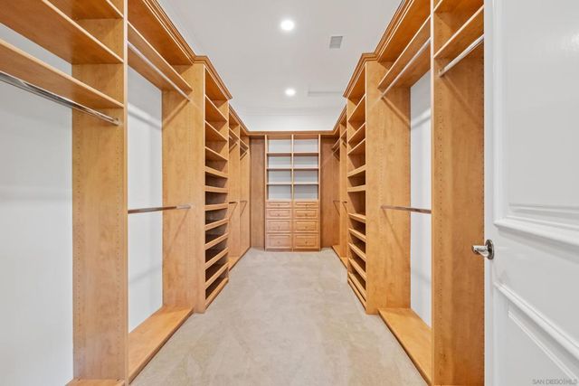 1678 Marisma Way, La Jolla, CA 92037