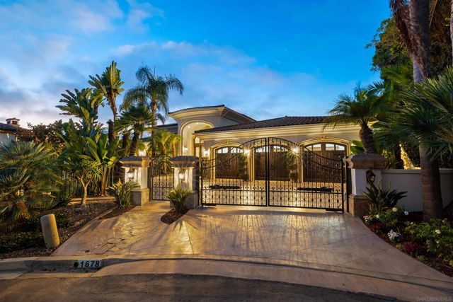 1678 Marisma Way, La Jolla, CA 92037
