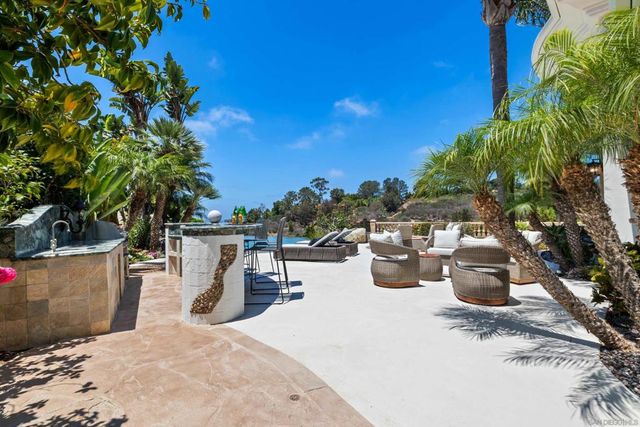 1678 Marisma Way, La Jolla, CA 92037