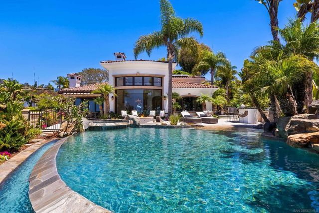 1678 Marisma Way, La Jolla, CA 92037