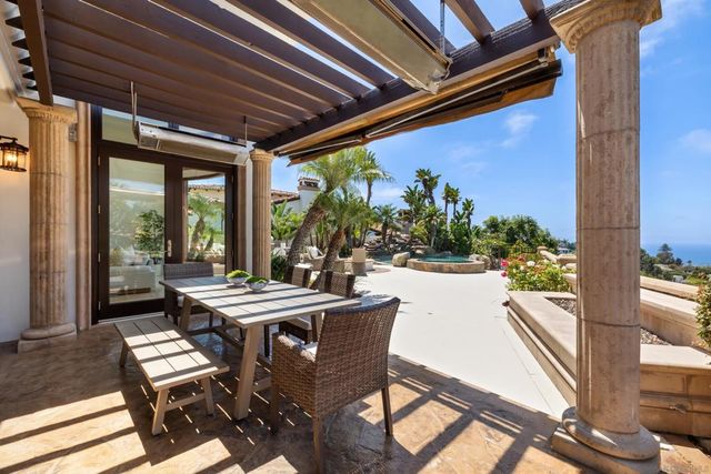 1678 Marisma Way, La Jolla, CA 92037