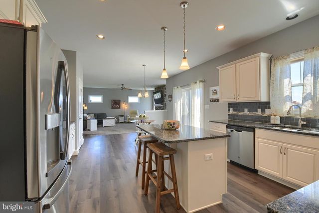 1541 ZESTAR DRIVE, Mechanicsburg, PA 17055