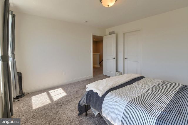 1541 ZESTAR DRIVE, Mechanicsburg, PA 17055