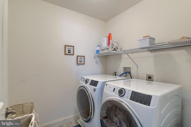 1541 ZESTAR DRIVE, Mechanicsburg, PA 17055