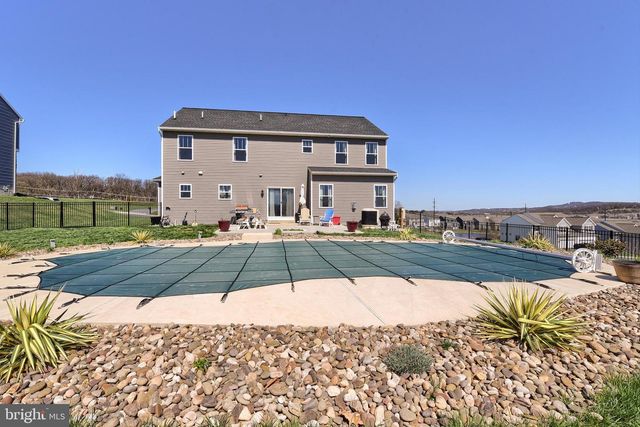 1541 ZESTAR DRIVE, Mechanicsburg, PA 17055
