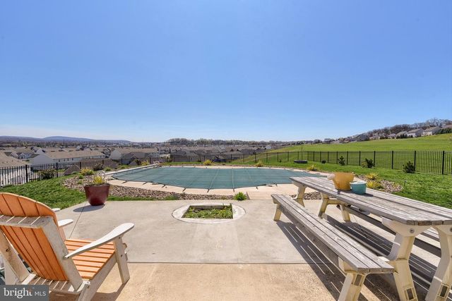 1541 ZESTAR DRIVE, Mechanicsburg, PA 17055