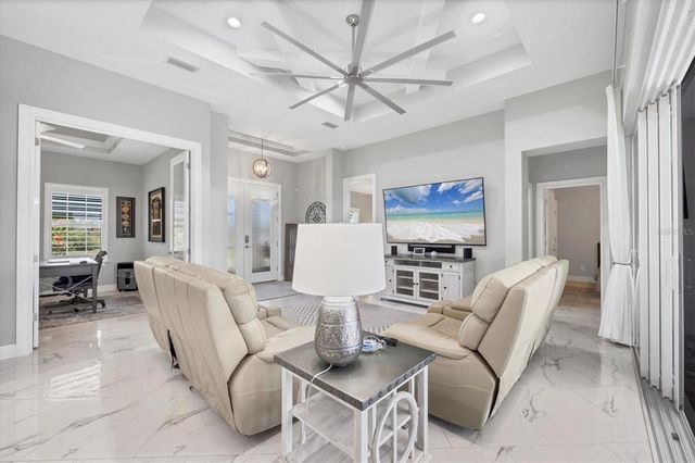 226 W PINE VALLEY LANE, Rotonda West, FL 33947