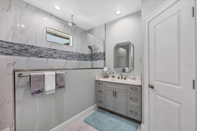 226 W PINE VALLEY LANE, Rotonda West, FL 33947
