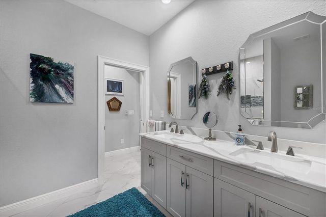 226 W PINE VALLEY LANE, Rotonda West, FL 33947