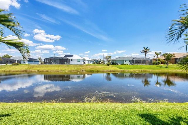 226 W PINE VALLEY LANE, Rotonda West, FL 33947