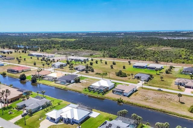 226 W PINE VALLEY LANE, Rotonda West, FL 33947