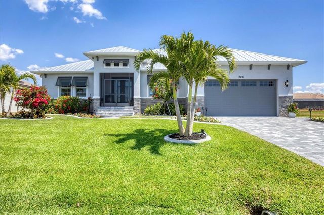 226 W PINE VALLEY LANE, Rotonda West, FL 33947