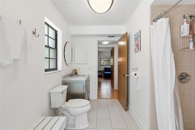 3705 NW 25TH AVENUE, Gainesville, FL 32605