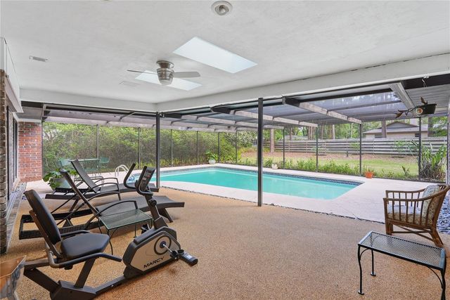 3705 NW 25TH AVENUE, Gainesville, FL 32605