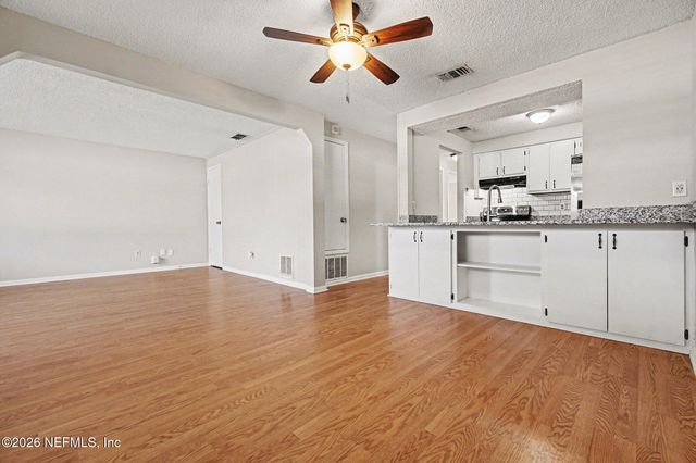 4226 LOYS Drive, Jacksonville, FL 32246