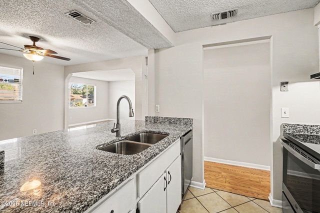 4226 LOYS Drive, Jacksonville, FL 32246