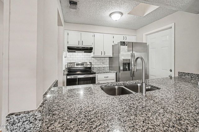 4226 LOYS Drive, Jacksonville, FL 32246