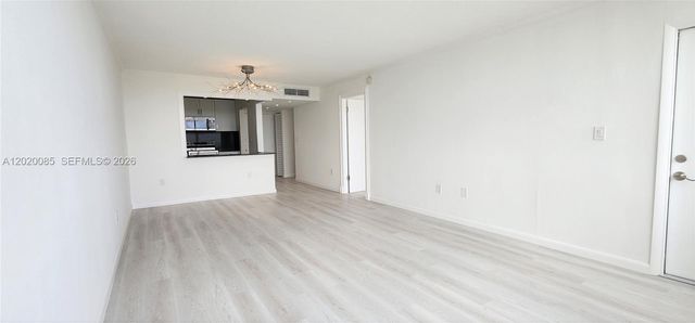 1200 NE Miami Gardens Dr 1005W, Miami, FL 33179