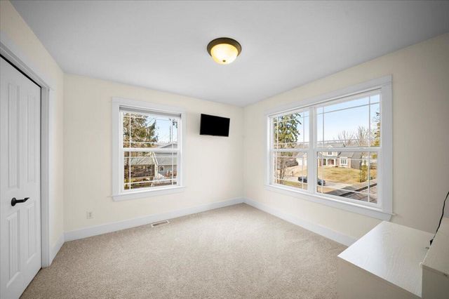 863 Cedar Woods Trail, Muskegon, MI 49441