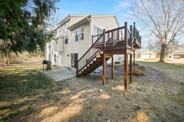 863 Cedar Woods Trail, Muskegon, MI 49441