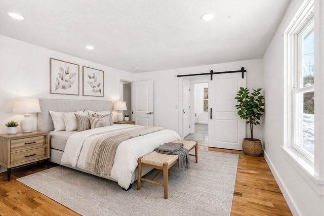 925 Washington Street, Franklin, MA 02038