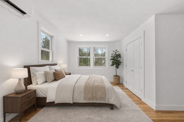 925 Washington Street, Franklin, MA 02038