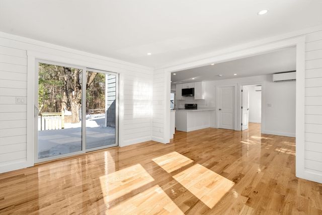 925 Washington Street, Franklin, MA 02038