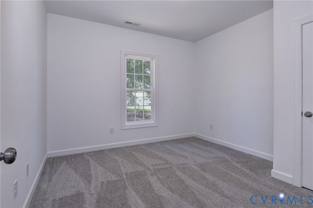 321 Pointers Dr, West Point, VA 23181