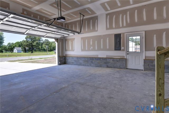 321 Pointers Dr, West Point, VA 23181