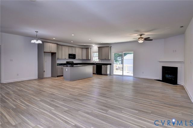 321 Pointers Dr, West Point, VA 23181