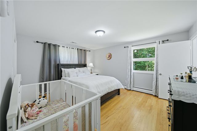 27 West River Parkway, North Providence, RI 02904