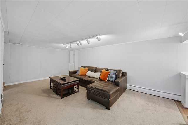 27 West River Parkway, North Providence, RI 02904