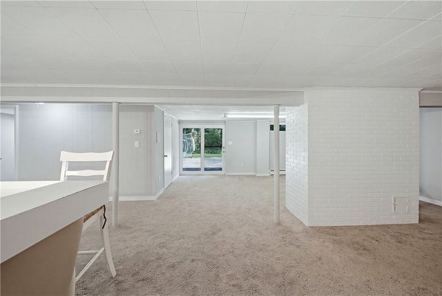 27 West River Parkway, North Providence, RI 02904