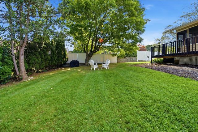 27 West River Parkway, North Providence, RI 02904