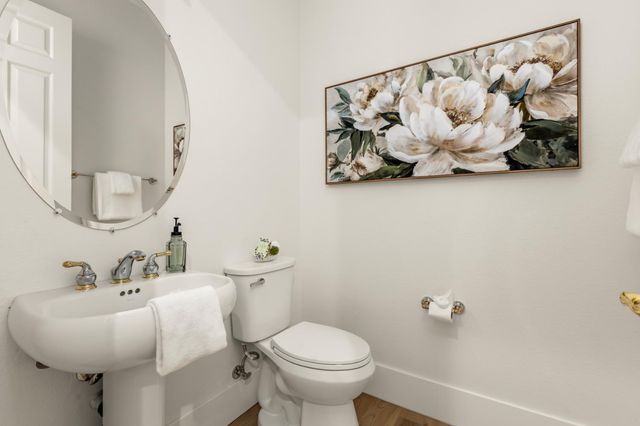 797 Grandview Dr, Auburn, CA 95603